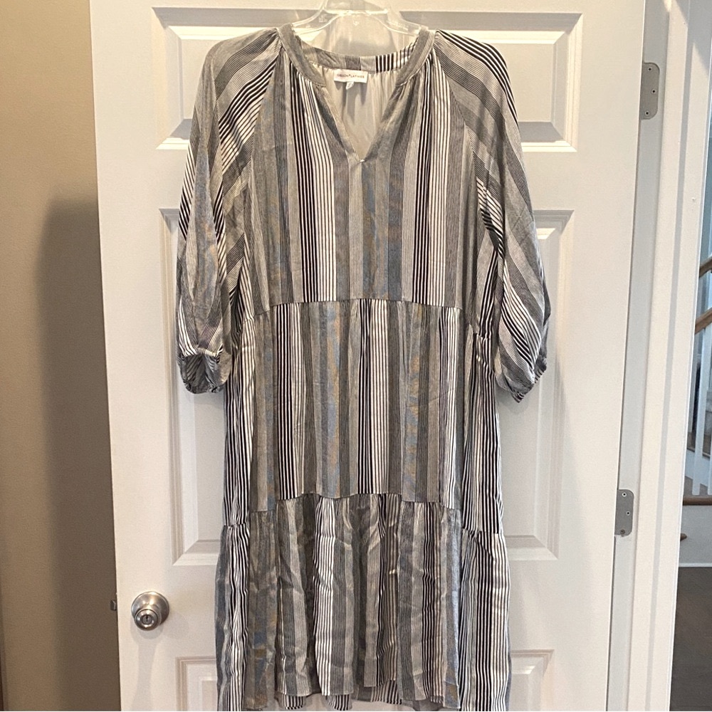 Gibson Latimer Striped Midi Dress in Black and White